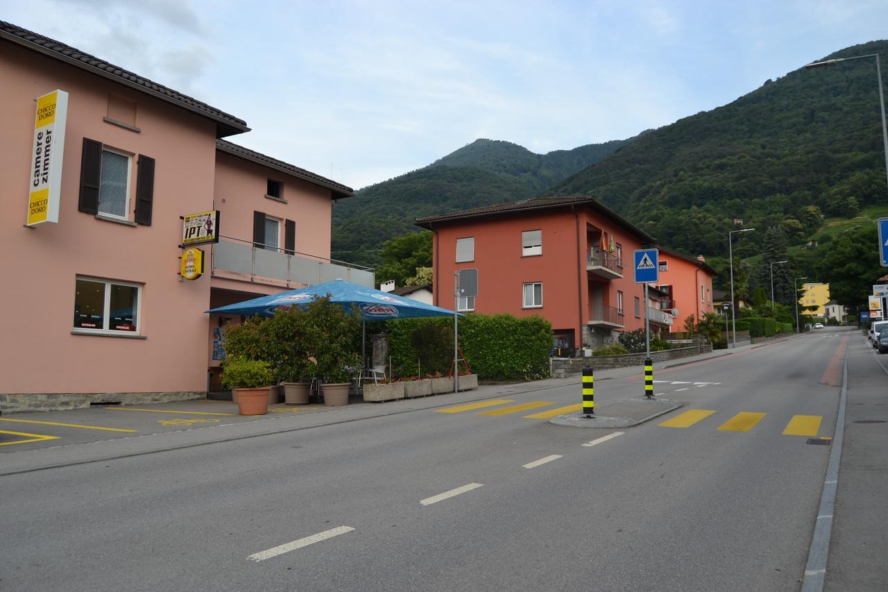 Osteria Centrale Cadenazzo Luaran gambar